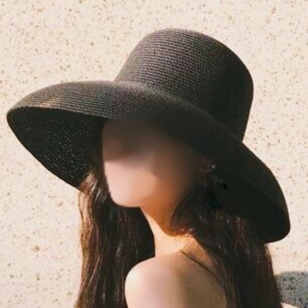 That iconic Audrey hat for summer